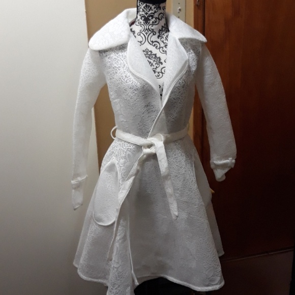 Mesh Trench Coat. - Picture 2 of 8